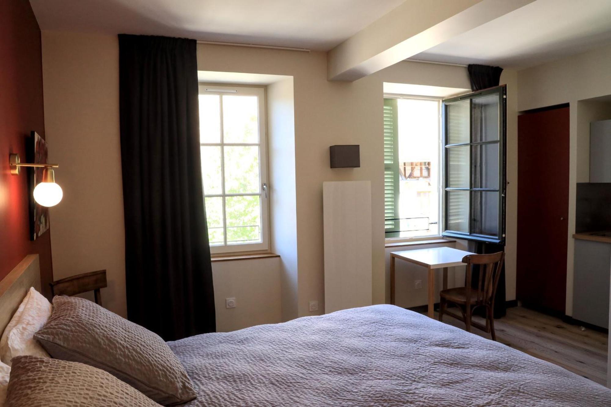 Les 7 Freres Aparthotel Monestier-de-Clermont Exterior photo